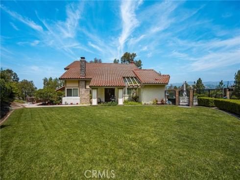 186 S Donna Court, Anaheim Hills, CA