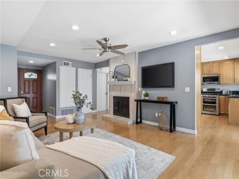 4956 E Holbrook , Anaheim Hills, CA