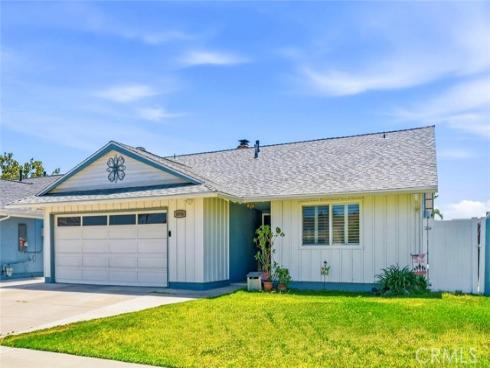 4956 E Holbrook , Anaheim Hills, CA