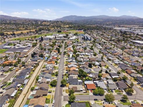 4956 E Holbrook , Anaheim Hills, CA