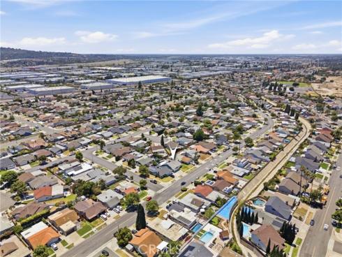 4956 E Holbrook , Anaheim Hills, CA