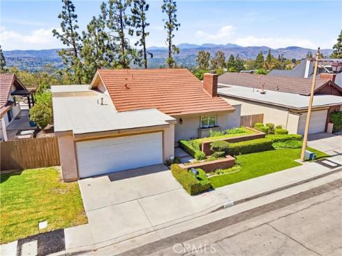 6487 E Calle del Norte , Anaheim Hills, CA