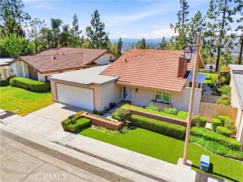 6487 E Calle del Norte , Anaheim Hills, CA