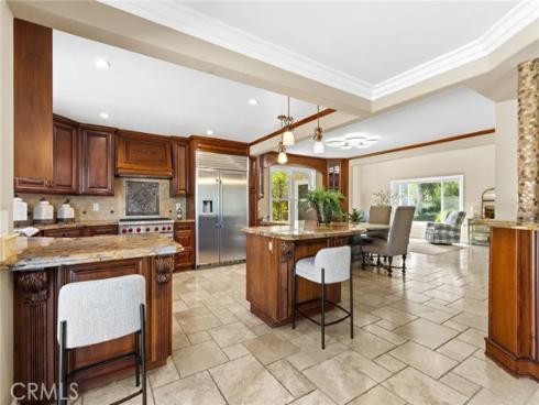 6573 E North View   Drive, Anaheim Hills, CA