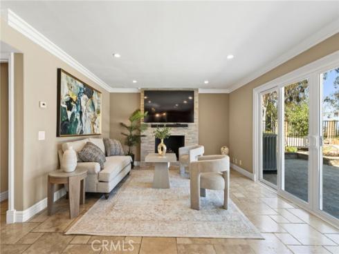 6573 E North View   Drive, Anaheim Hills, CA