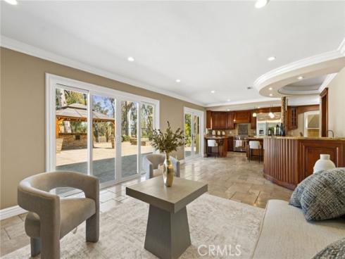 6573 E North View   Drive, Anaheim Hills, CA
