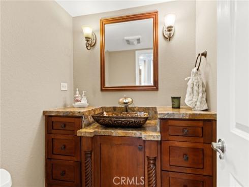 6573 E North View   Drive, Anaheim Hills, CA