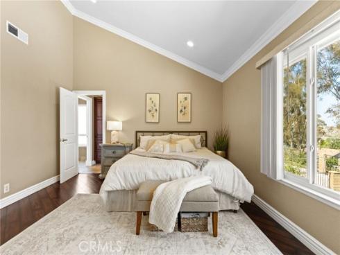 6573 E North View   Drive, Anaheim Hills, CA