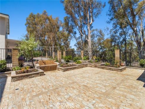 6573 E North View   Drive, Anaheim Hills, CA