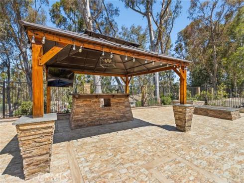 6573 E North View   Drive, Anaheim Hills, CA