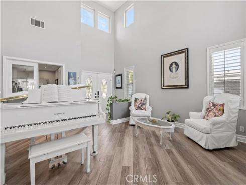 8805 E Crestview  , Anaheim Hills, CA