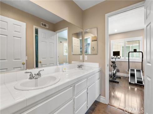 8805 E Crestview  , Anaheim Hills, CA