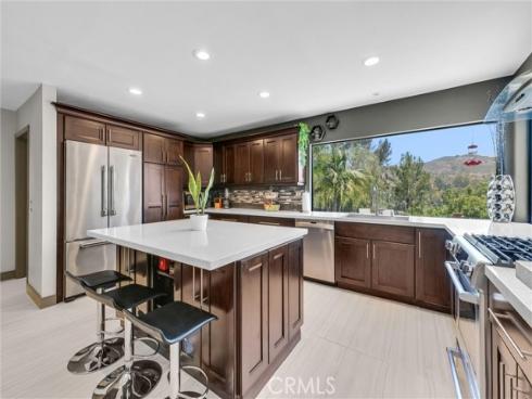 375 S Via Montanera , Anaheim Hills, CA