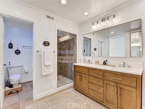 904 S Ridgecrest Circle, Anaheim Hills, CA