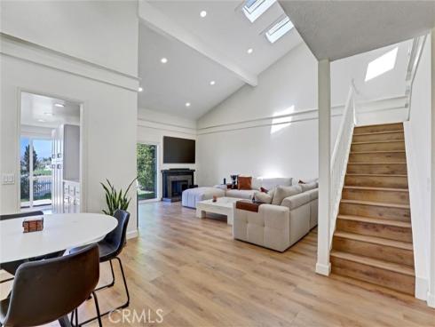 904 S Ridgecrest Circle, Anaheim Hills, CA