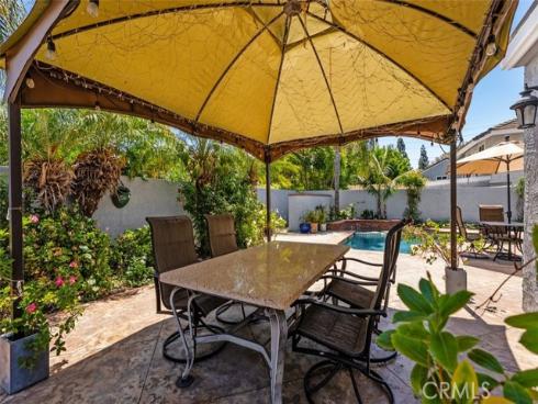 8058 E Woodsboro Avenue, Anaheim Hills, CA