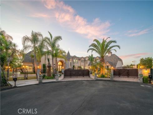 151 Toby Lane, Anaheim Hills, CA