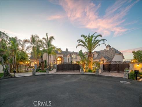 151 Toby Lane, Anaheim Hills, CA