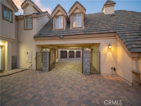 151 Toby Lane, Anaheim Hills, CA