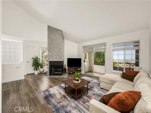 1045 S Daybreak   Court, Anaheim Hills, CA