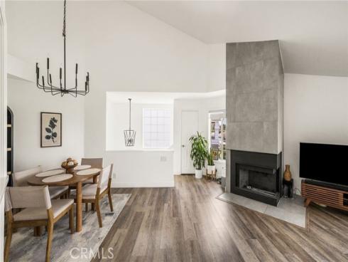 1045 S Daybreak   Court, Anaheim Hills, CA