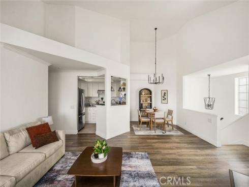 1045 S Daybreak   Court, Anaheim Hills, CA