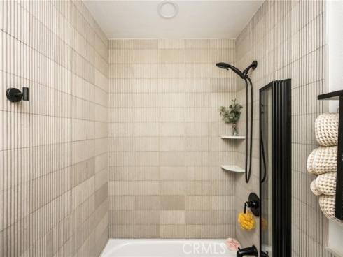 1045 S Daybreak   Court, Anaheim Hills, CA