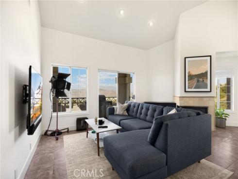 8063 E Sandstone Drive, Anaheim Hills, CA