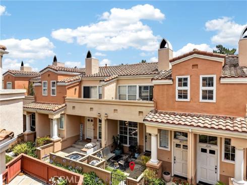 1027 S Stresa  , Anaheim Hills, CA