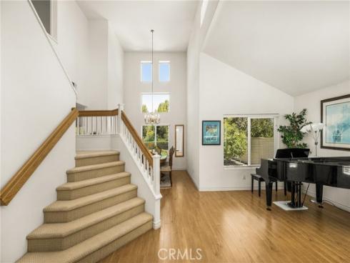 1038 S Cascade Lane, Anaheim Hills, CA