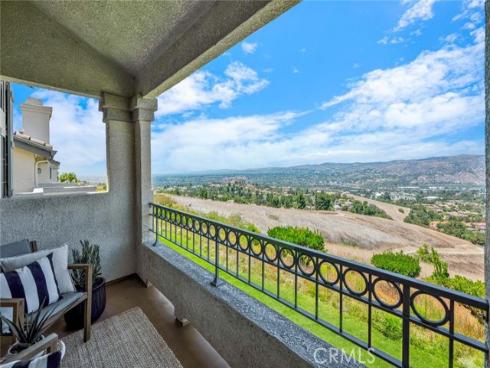 7833 E Viewrim , Anaheim Hills, CA