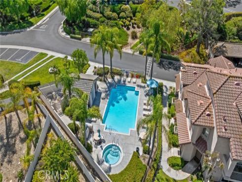 7833 E Viewrim , Anaheim Hills, CA