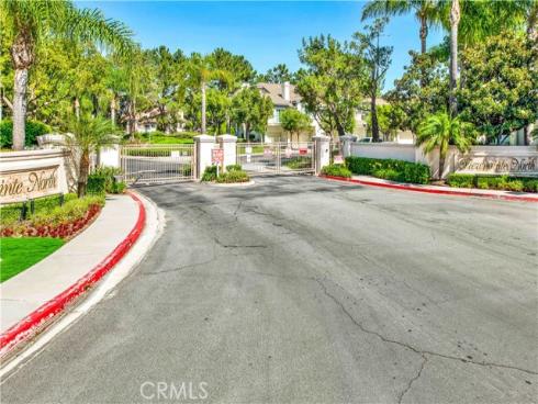 7833 E Viewrim , Anaheim Hills, CA