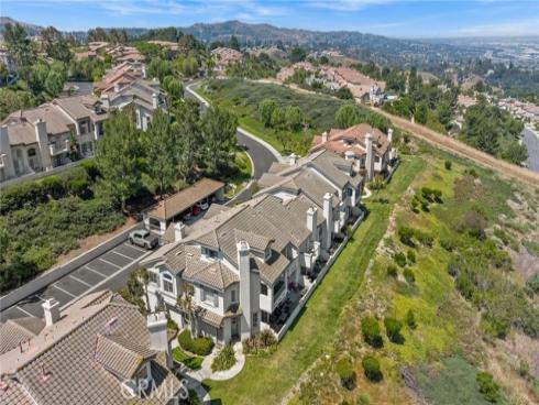 7833 E Viewrim , Anaheim Hills, CA