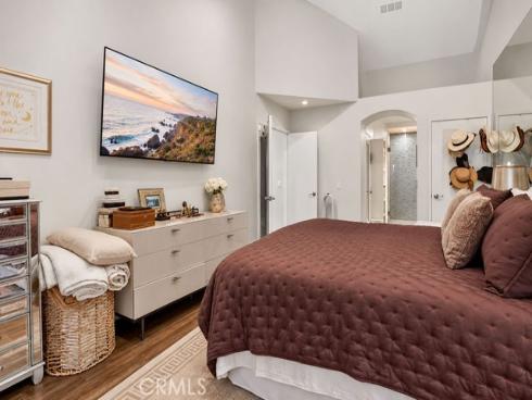 881 S Trailblazer   Circle, Anaheim Hills, CA