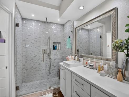 881 S Trailblazer   Circle, Anaheim Hills, CA