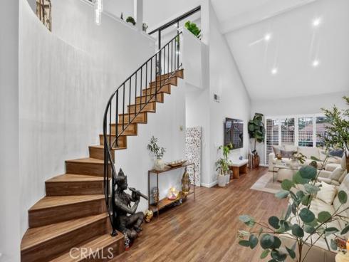 881 S Trailblazer   Circle, Anaheim Hills, CA