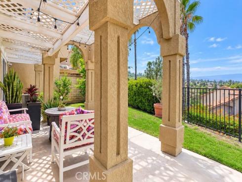 881 S Trailblazer   Circle, Anaheim Hills, CA