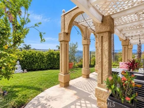 881 S Trailblazer   Circle, Anaheim Hills, CA