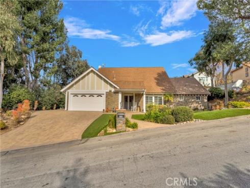 330 S Yorkshire   Circle, Anaheim, CA