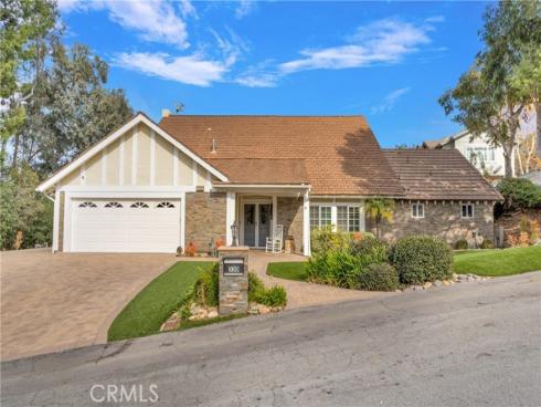 330 S Yorkshire   Circle, Anaheim, CA