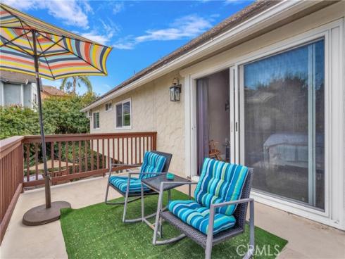 330 S Yorkshire   Circle, Anaheim, CA