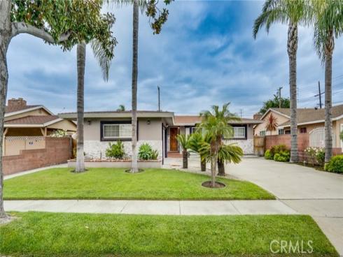 1206 E Haven   Drive, Anaheim, CA