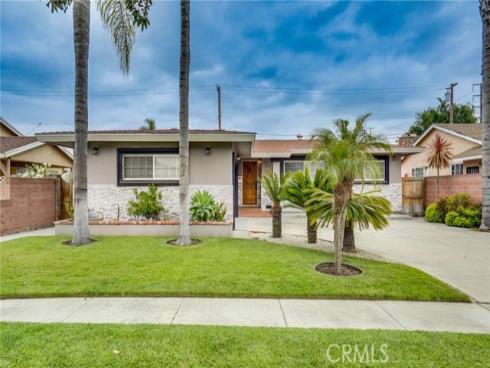 1206 E Haven   Drive, Anaheim, CA