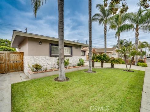 1206 E Haven   Drive, Anaheim, CA