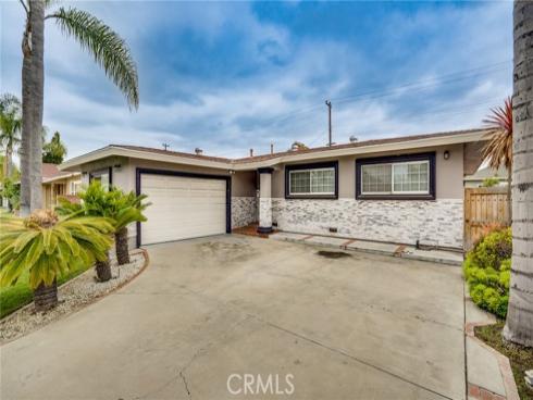 1206 E Haven   Drive, Anaheim, CA