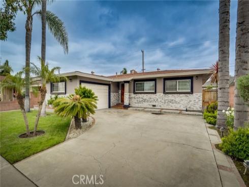 1206 E Haven   Drive, Anaheim, CA