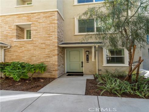 695 S Mosaic   Street, Anaheim, CA