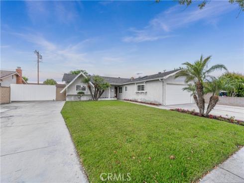 3061 W Glen Holly   Drive, Anaheim, CA