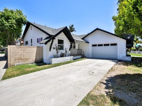 2033 W Elm   Avenue, Anaheim, CA